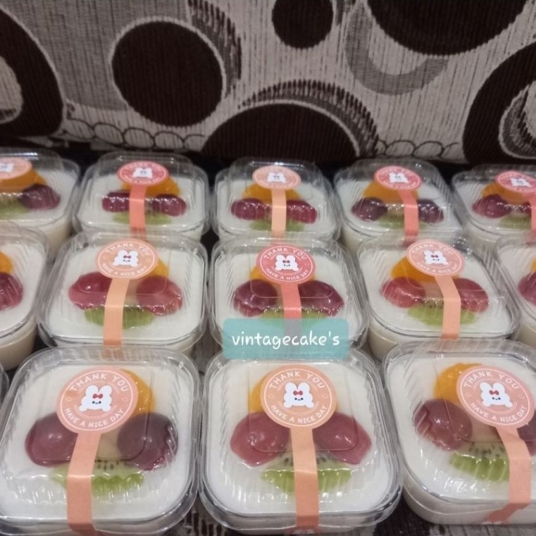 Puding Buah Vanilla Susu (cup 100ml) Min.order 15pcs
