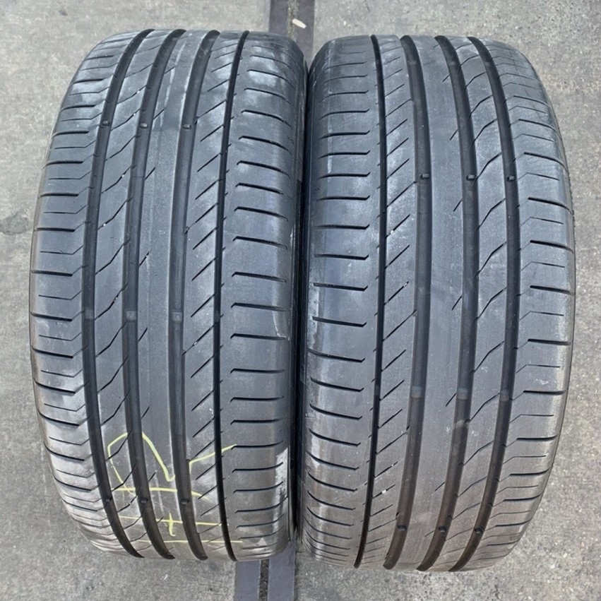 BAN MOBIL 235/45-19 CONTINENTAL SSR COPOTAN