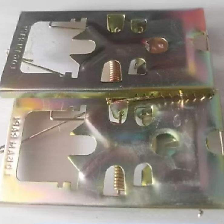 JEBAKAN TIKUS MURAH /  JEBAKAN PERANGKAP TIKUS / PENJEPRET TIKUS / JEPRETAN TIKUS MURAH