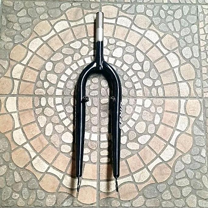 FORK - GARPU SEPEDA MTB 26" GENIO BESI HITAM 25.4
