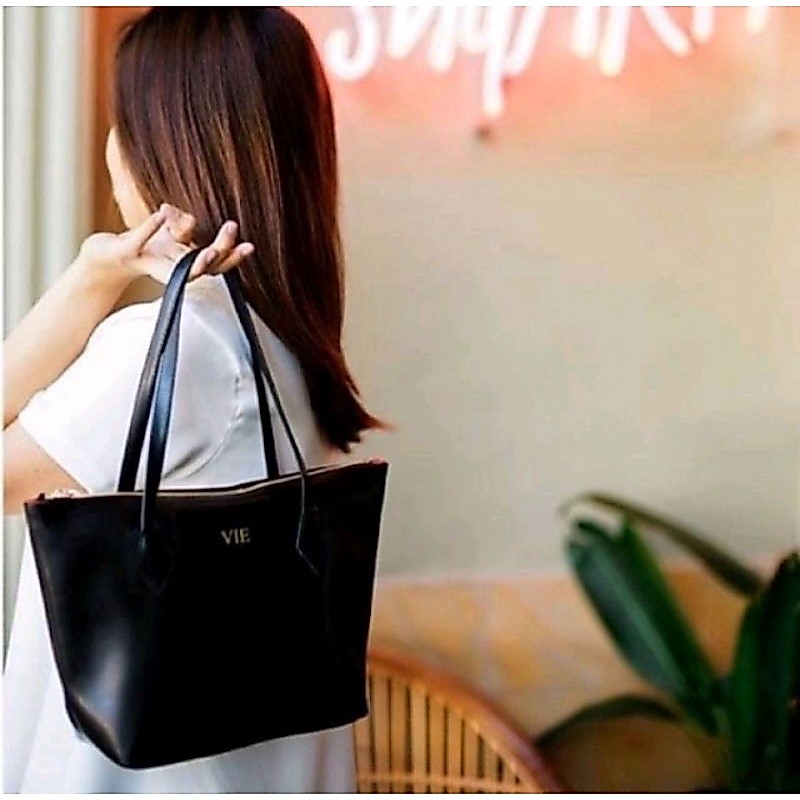 Mini Micha Black Tas Selempang Mini Hitam untuk Wanita Model Tote Bag Kecil Simple dan Praktis