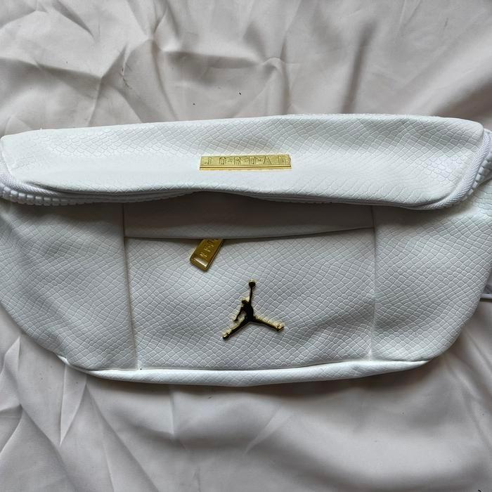 WAISTBAG AIR JORDAN REGAL SNAKE SKIN LEATHER / TAS PINGGANG JORDAN KUL - Putih