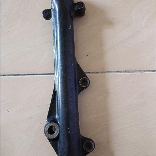 Bottom Tabung Shock depan beat karbu kiri spakbor bawah original (TERBAIK) (TERBARU) (TERMURAH)