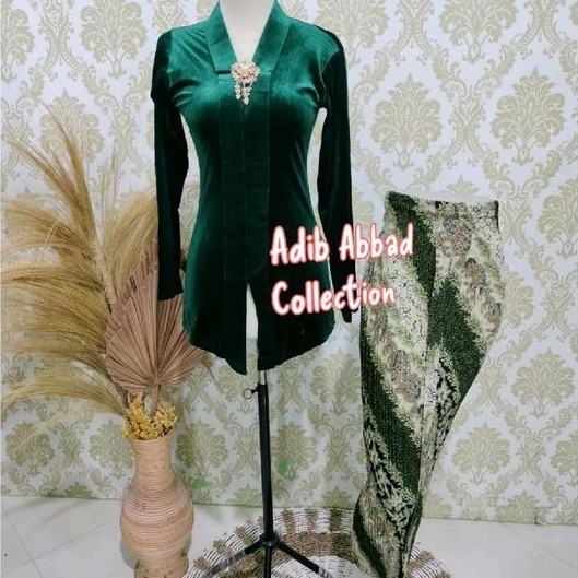 Set Kebaya Bludru Kartini (Kebaya+Rok)