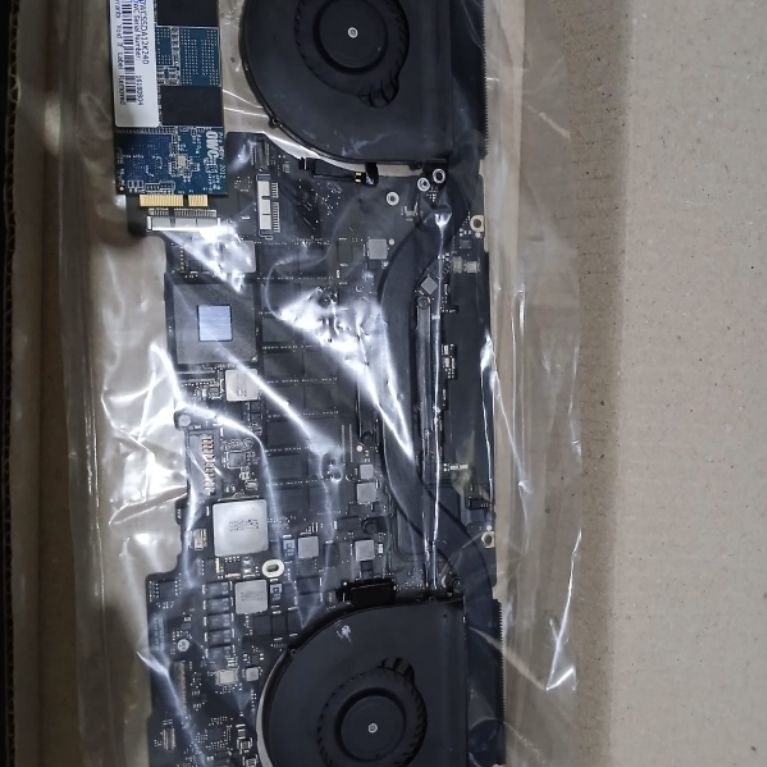 Logicboard Macbook Pro Retina 1398 2013 Core i7 Nvidia