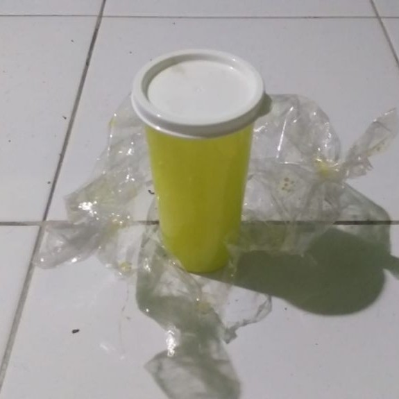 Tupperware medium tumbler 275ml