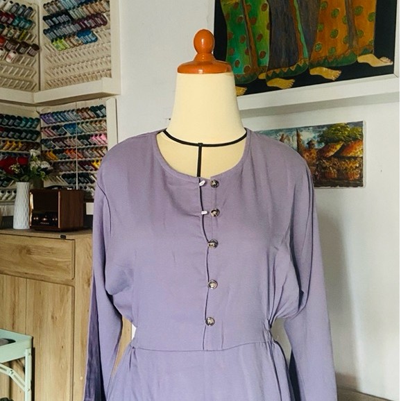 BLOUSE LILAC POLOS LENGAN PANJANG