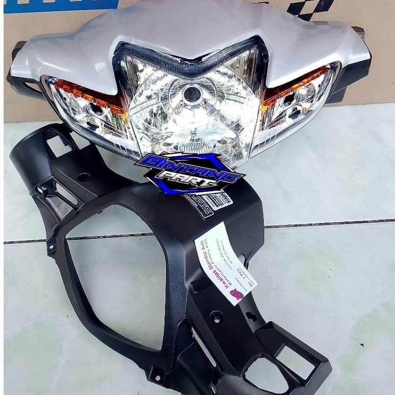 BATOK DEPAN BELAKANG PLUS REFLEKTOR HONDA REVO FI 110 ABSOLUTE WARNA SILVER