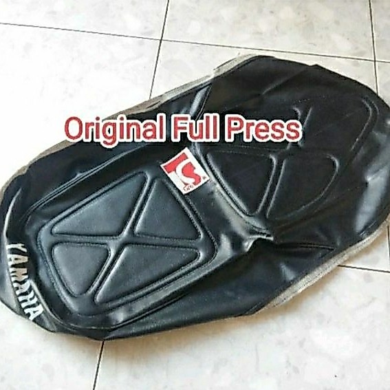 Cover Tutup Kulit Jok Sadel Yamaha V80 V80ss Robot Super Deluxe Excellent NOS