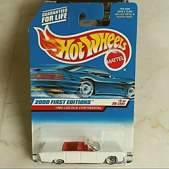 Hotwheels 64 lincoln continental putih