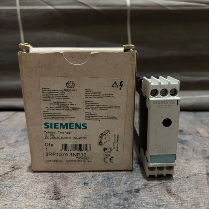 TIME RELAY SIEMENS 3RP1574-1NP30 / 3RP1574-1NP30 SIEMENS