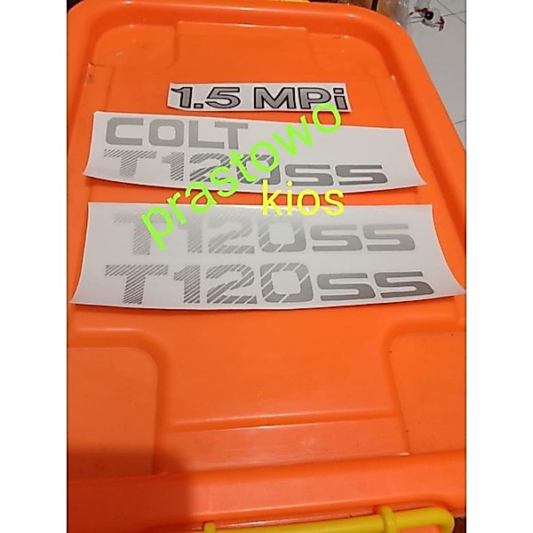 sticker stiker striping Lis body tulisan COLT T120ss
