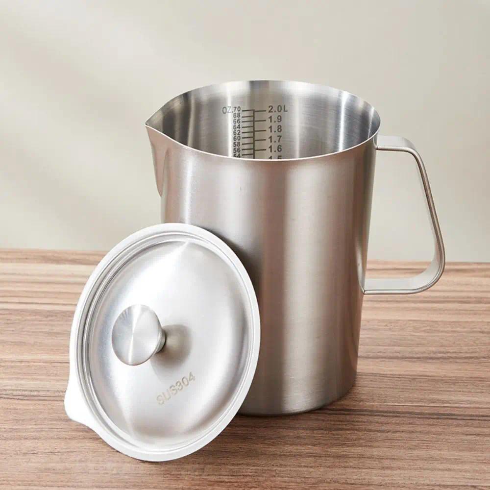 304 Stainless Steel Measuring Cups Thickened with Lid Liquid Latte Art Cup Large Capacity Inner Scal