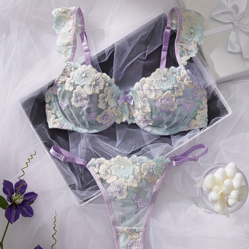 Sexy short-sleeve floral embroidery hollow-out thin cup lingerie set