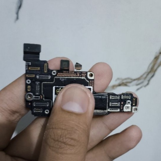 MESIN IPHONE 17 PROMAX 256GB EX DEMO LIVE NORMAL