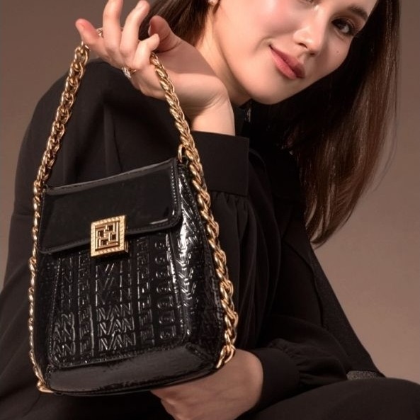 TAS IVAN GUNAWAN PRIVE,MANDJHA BAG EMILY BLACK,ADA SILVER,LINDSAY BROWN,MARILYN,CLEOPATRA,TABITHA PI