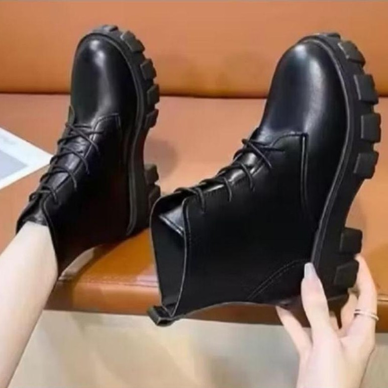 Wajib Punya Boots Sepatu Sneakers Wanita Sneakers Fashion Shoes Korea Sepatu Wanita Boots Hitam Polo