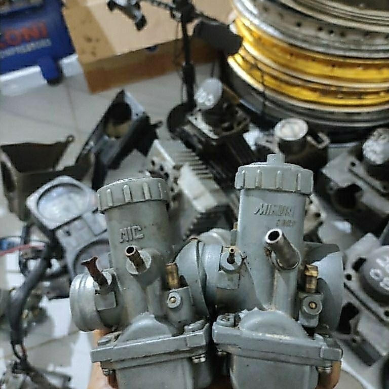 karbu karburator suzuki TRS GP original