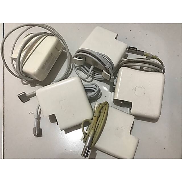 Charger  Magsafe second seken KW  normal bekas KW alias BUKAN ORI