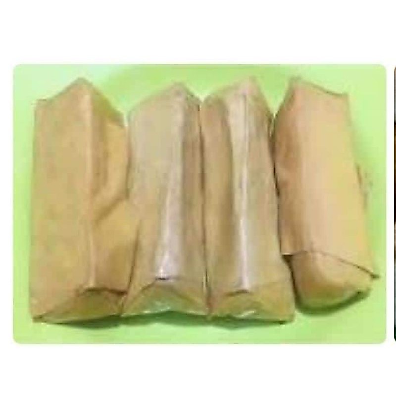 Lemang / ketan kukus