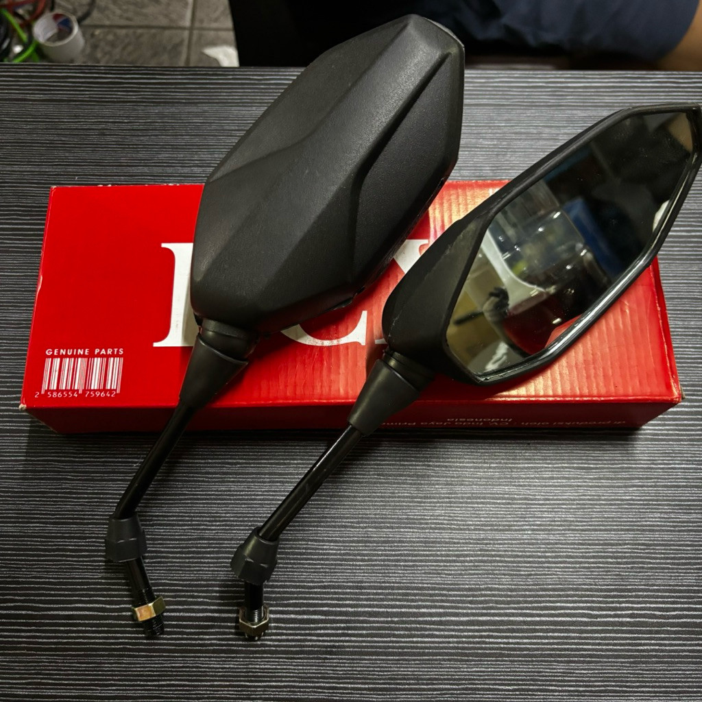 KACA SPION ADV 150 160 STANDARD GAGANG HITAM DRAT HONDA UNIVERSAL Bisa Untuk Semua Motor Hnda Sepion