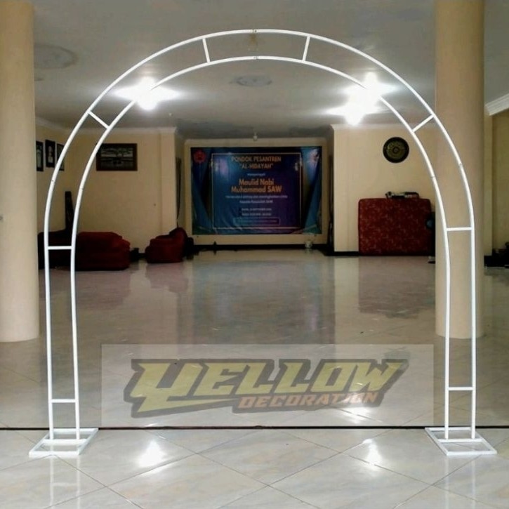 Lingkar Besi Pergola dekorasi pintu masuk