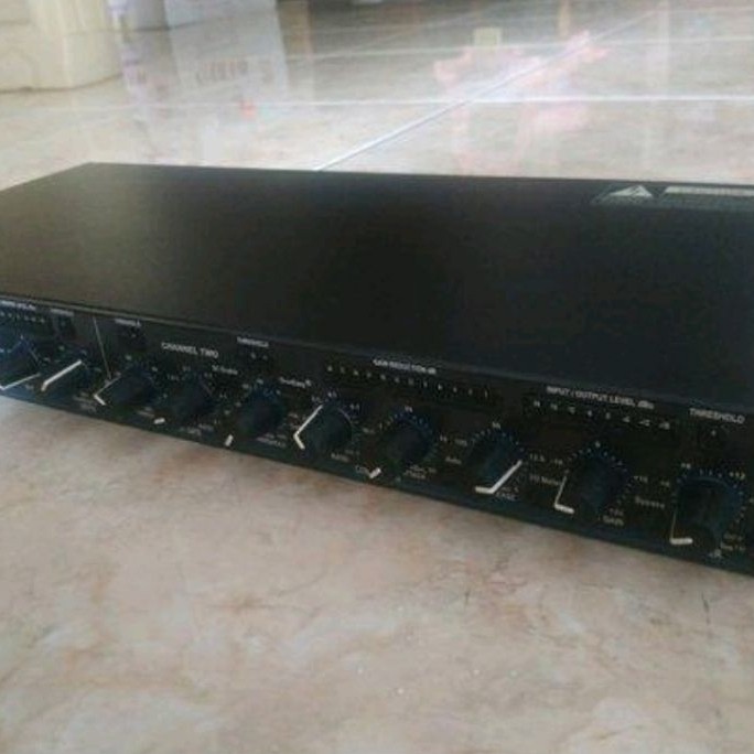 DBX 1066 COMP LIMITER / GATE ORIGINAL USA