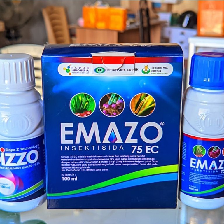 Insektisida Emazo Blue 75 EC 100 Ml + Dizzo/Booster 100 Ml | Gratis Baju Kaos