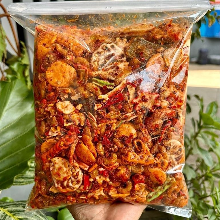 READY Seblak campur Mix Basreng/kerupuk bawang/siomay/kurupuk jengkol/beton pedas daun jeruk