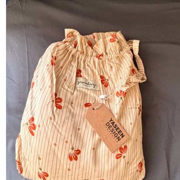 NWT mukenah Motif brand Yaseen Design