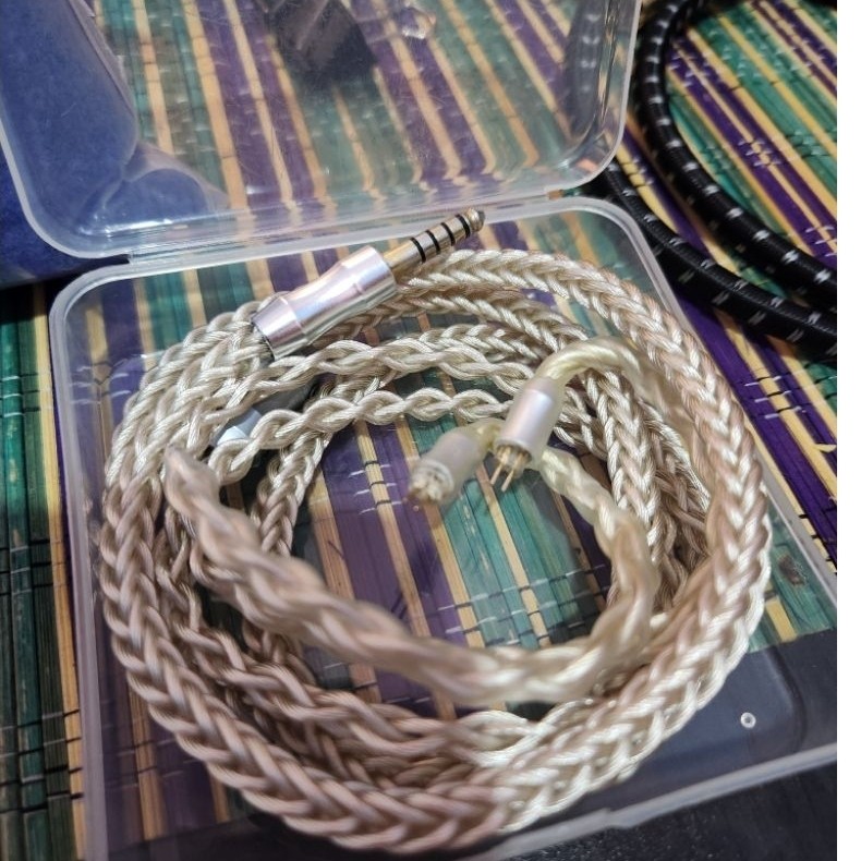Senacoustic Rakata 8 braid 4.4 2 pin