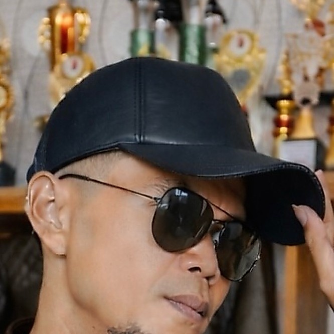 topi kulit Garut
