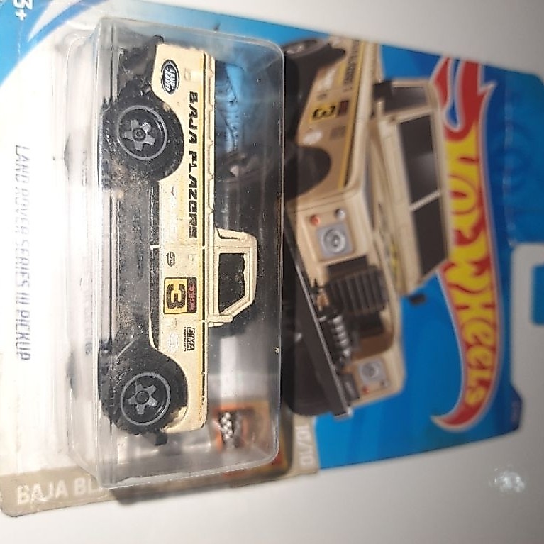 Hot Wheels land rover pickup