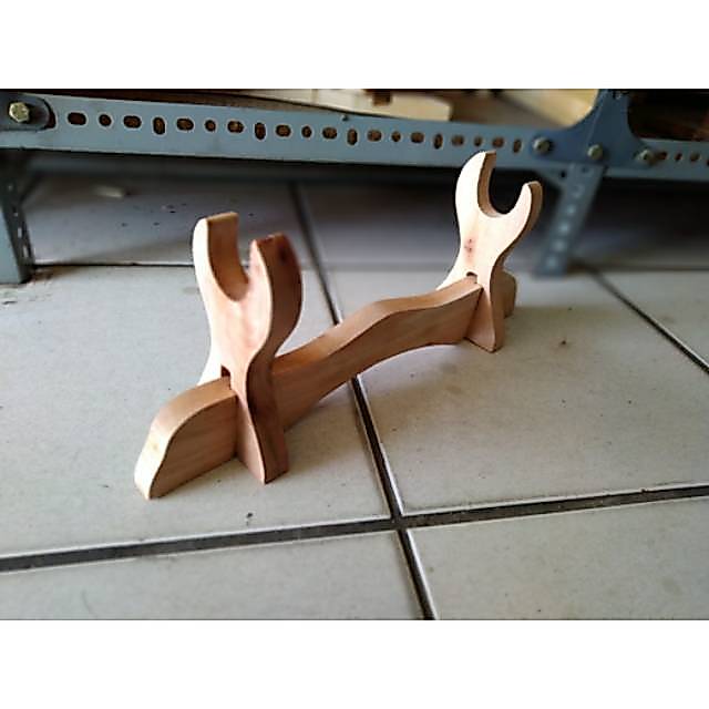 Katana Kake / dudukan pedang samurai 1 tingkat / stand pedang samurai