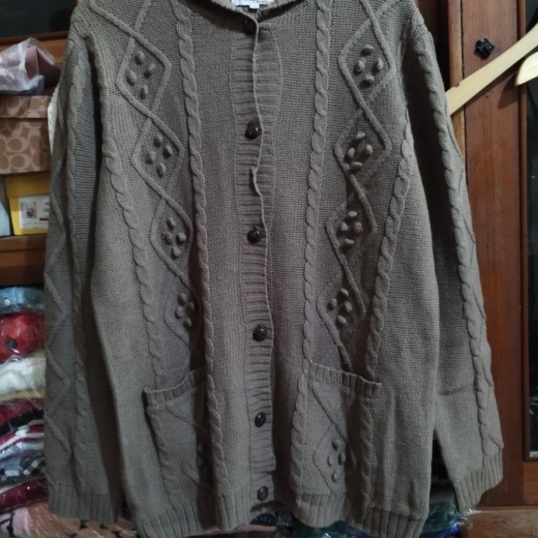 cardigan crocodile hoodie