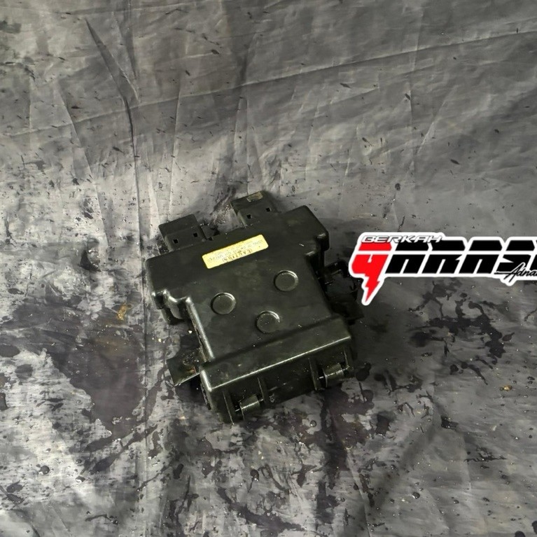 Cover wadah aki honda sonic 125 old