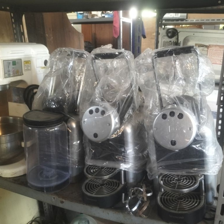 Mesin Coffe Nespresso 9737