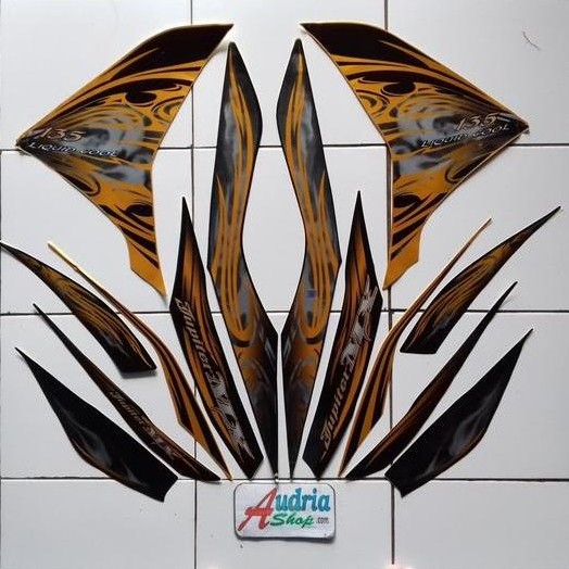 Striping Stiker Motor Yamaha Jupiter Mx 135 2011 Hitam-Gold