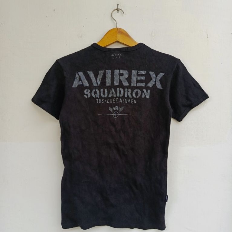 Kaos avirex
