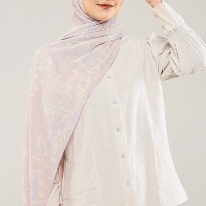New the granada pleated shawl pink mist idr.425.000 bs button scarves