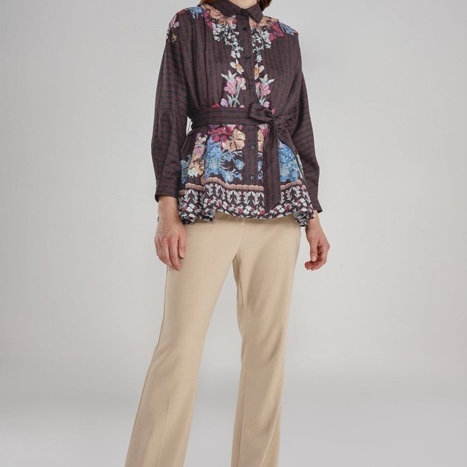 Benang Jarum - Floral Symphony Batwing Shirt - Poppy