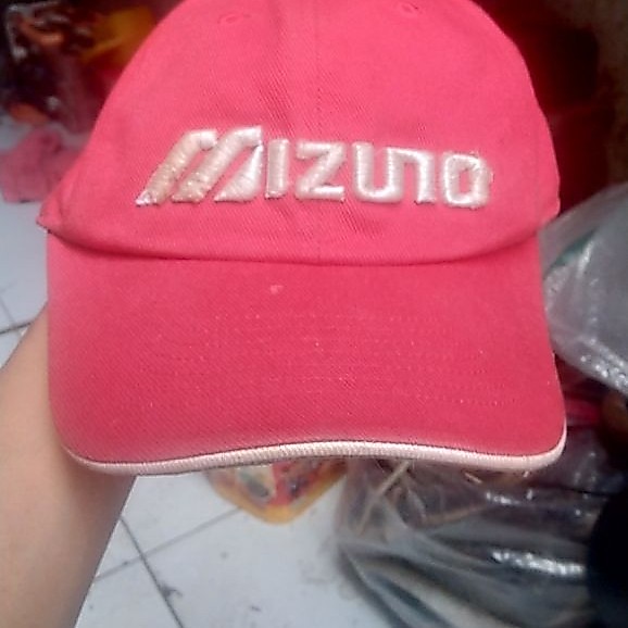 topi Mizuno original bekas