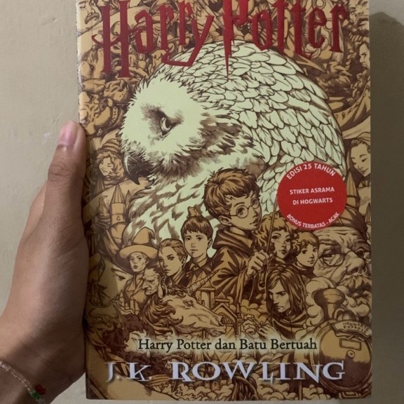 Novel Harry Potter dan Batu Bertuah