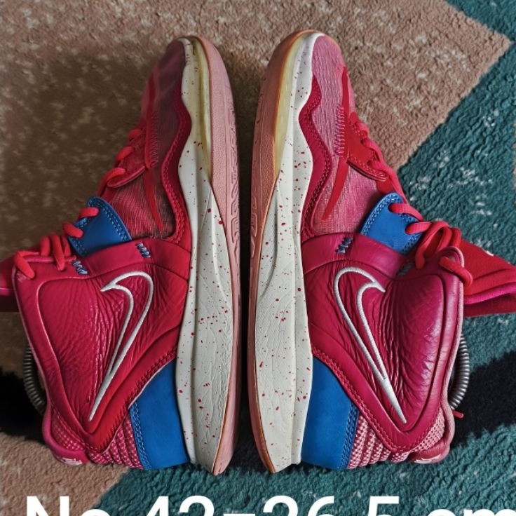 SEPATU BASKET NIKE KYRIE NO 42 SECOND BEKAS ORIGINAL
