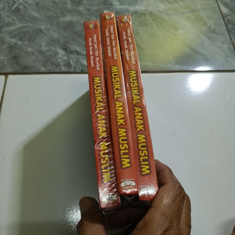 MUSIKAL ANAK MUSLIM- Paket Seri Film Musikal Kado Shaleh  VCD ORIGINAL-Di GB4 K4