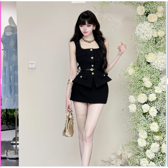 Set atasan kamisol dan rok bodycon gaya Chanel untuk wanita