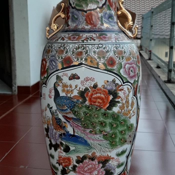 guci keramik antik ukuran jumbo
