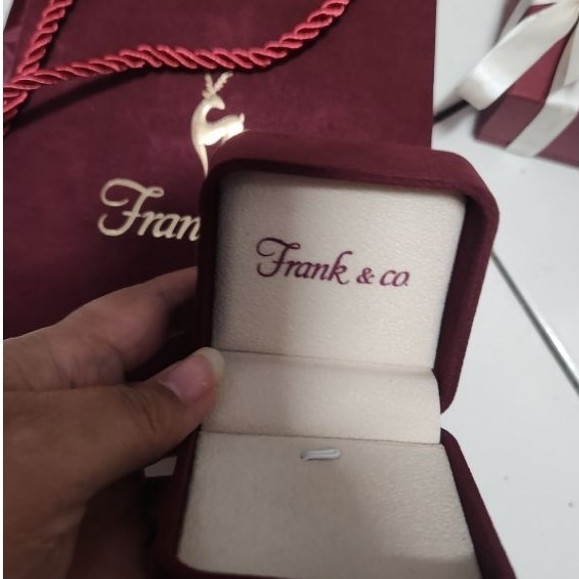 Kotak Perhiasan Preloved