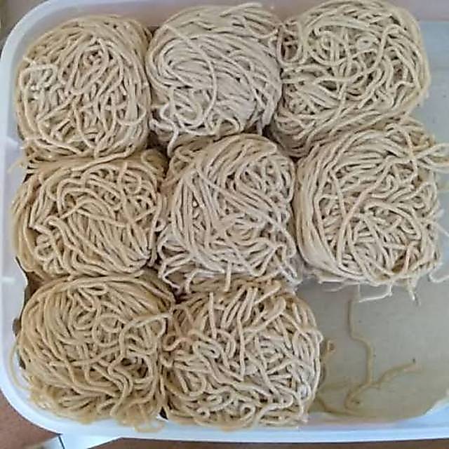 Mie basah mentah 1kg (HALAL)  mie ayam / mie pangsit / mie gacoan / mie pedas (Kualitas Super)