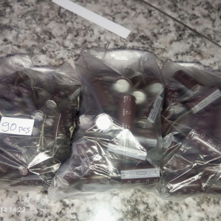 elco 100uf 350v 66pcs